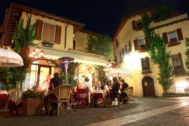 Locanda Agli Angeli ガルドーネ・リヴィエラ エクステリア 写真